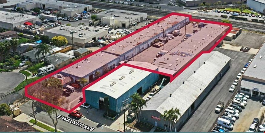 Industrial space for Rent at 1000 & 1004 E Walnut Ave in Fullerton