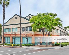 La Mesa Village Plaza
