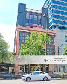 804 Congress Avenue