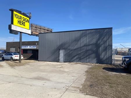 Industrial space for Rent at 23656 Groesbeck Highway in Warren