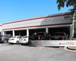 Northfield Business Center - 1000 & 1050 Northfield Court