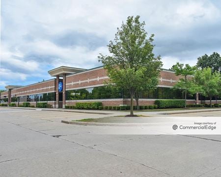 Summit Office Park - Shelby Township