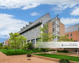 Grace Lake Corporate Center
