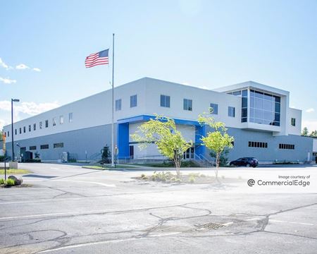 Photo of commercial space at 11 Continental Drive in Exeter