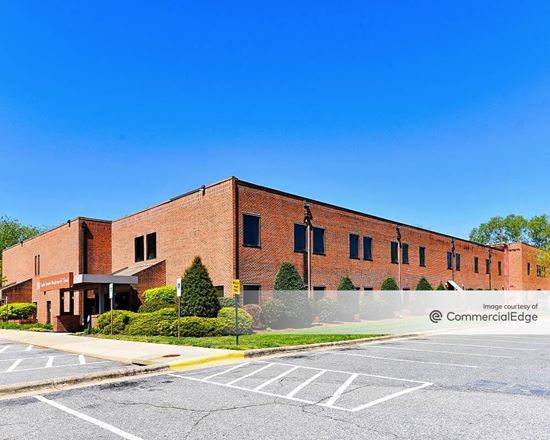 West Market Office Park - 3511 & 3515 West Market Street