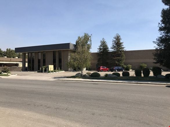 Industrial space for Rent at 5409 Aldrin CT in Bakersfield