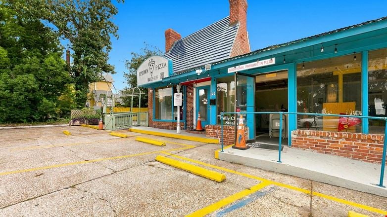 Prime San Marco Ave Restaurant & Commercial Opportunity
