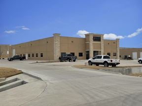 Sublease Opportunity: 13,844 SF Industrial Office/Warehouse - Fort Worth