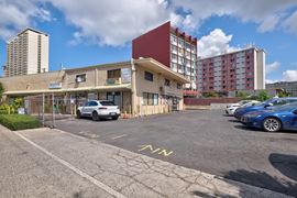 1694 Kalakaua Ave