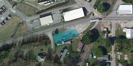 Photo of commercial space at 2114 W 10th St in Anniston
