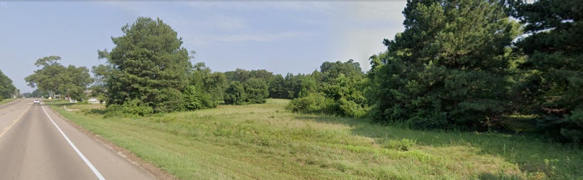 Approx. 4.6 Acres