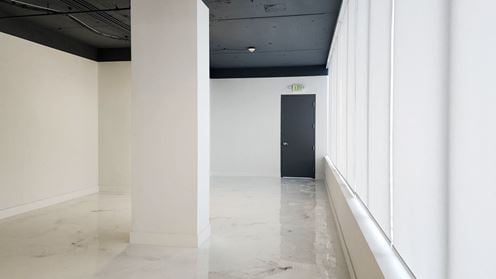 42 NW 27th Ave - third floor suites