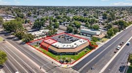 High Exposure Retail Space Available at Strip Mall in Clovis