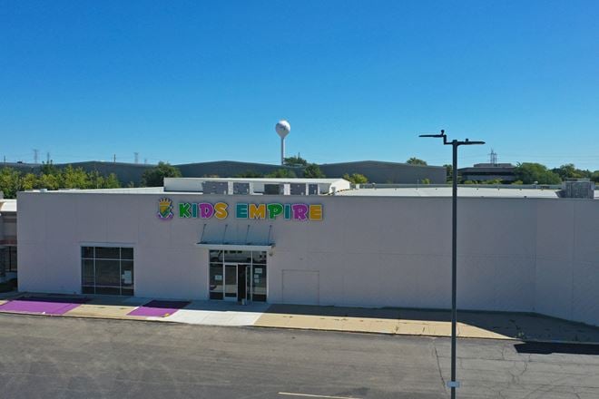 Townline Square