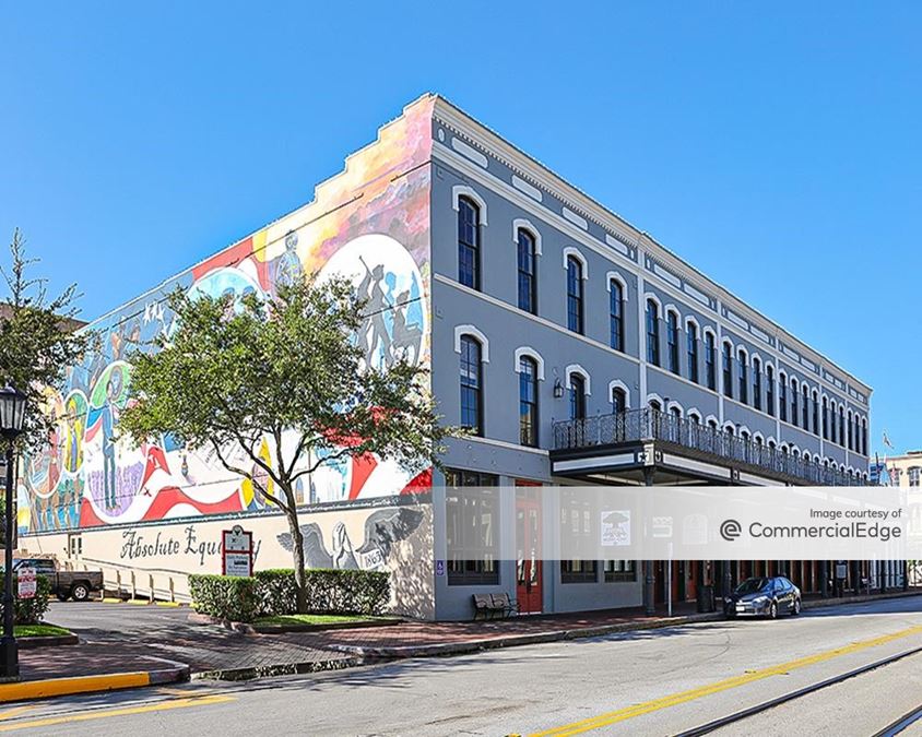 Old Galveston Square