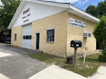 Photo of commercial space at 1529 S. Main Street in Gainesville