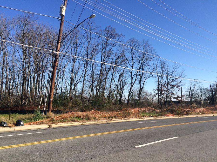 5814 - 16 Walker Mill Rd