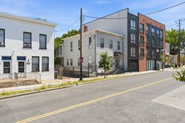 Office Building with Mixed Use Zoning in Washington DC For Sale