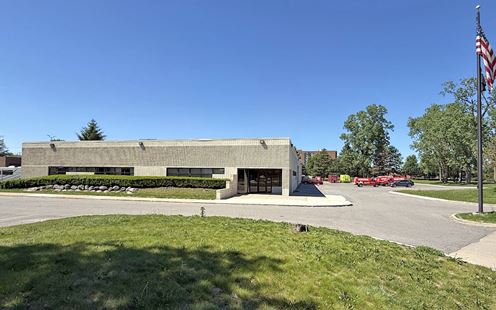 2200 E 11 Mile Rd