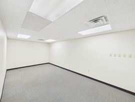 ±5,800 SF Former EXXON Bldg SELLING FOR LESS THAN $26 PSF