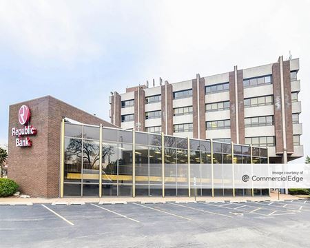 Photo of commercial space at 4433 West Touhy Avenue in Lincolnwood