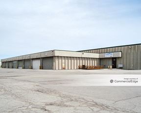 Elk Grove Industrial Park - 851-875 East Devon Avenue