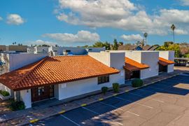 606 N Country Club Dr