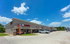Villa Maria Shopping Center