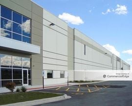Pinnacle Business Center - 81-87 Paragon Drive
