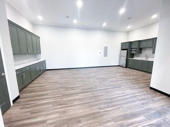 Lockaway FM 1488 Business Park