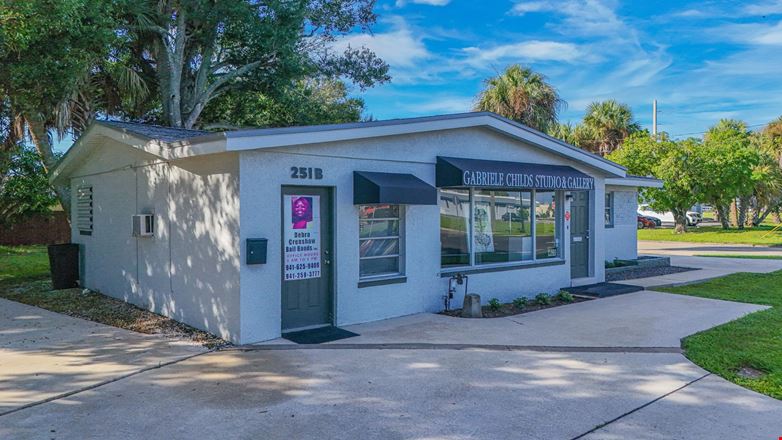Downtown Free-Standing Retail/Office