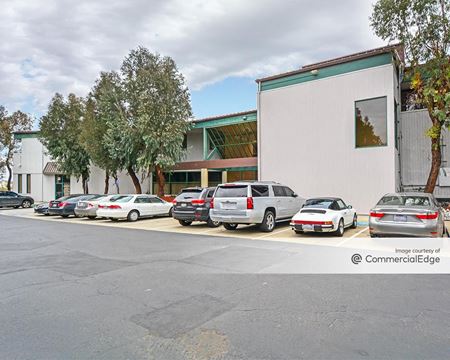 1700 Adams Avenue - Costa Mesa