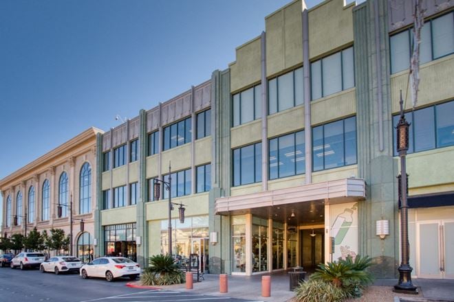 NV, Las Vegas - Town Square