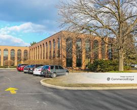 900 North Shore Drive