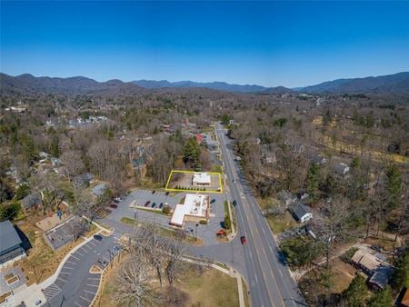Retail space for Rent at 916 Tunnel Road in Asheville