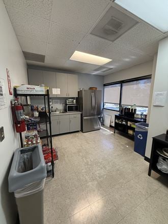 6065 Bristol Pky - Park Place Bldg 11