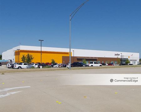 Industrial space for Rent at 3001 Strawn Lane in Fort Worth