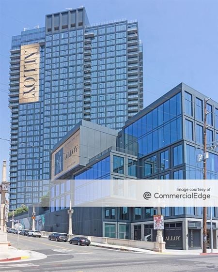 Retail space for Rent at 520 South Mateo Street in Los Angeles