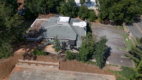 1977 N Park Place 