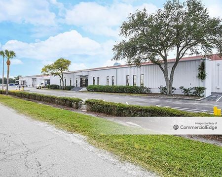 Industrial space for Rent at 5102-5110 West Clifton Street in Tampa