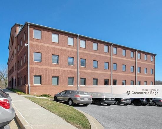 Lake Falls Professional Building