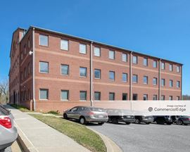 Lake Falls Professional Building