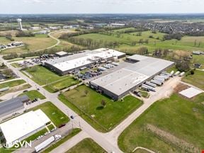 87,000 SF Industrial Warehouse Space FOR LEASE