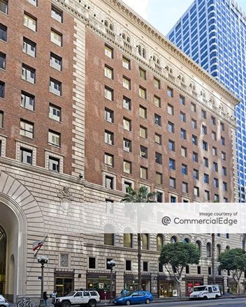 800-888 West 7th Street