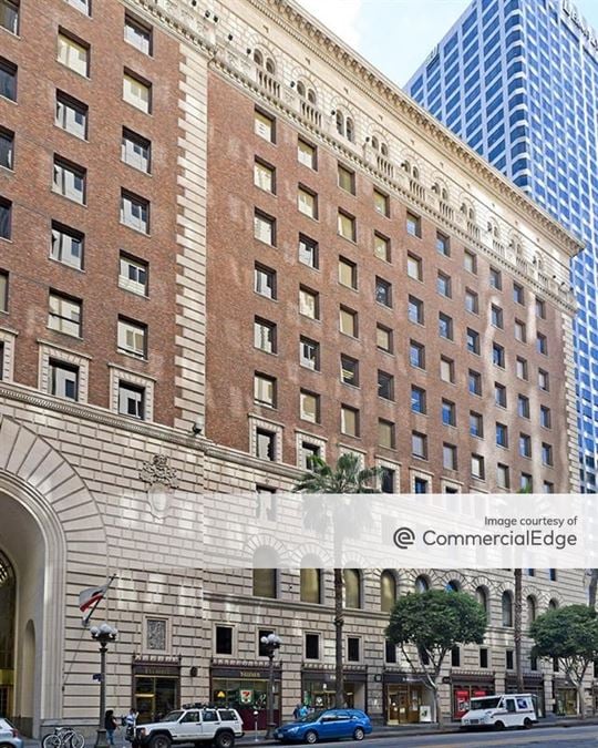 818 West 7th Street