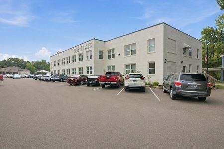 Multi-Family space for Sale at 303 S Poplar St in Paris
