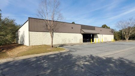 Photo of commercial space at 10724 US-90 W in Defuniak Springs
