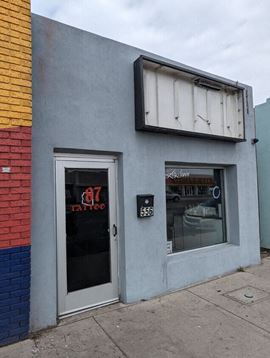 556 N Arizona Ave
