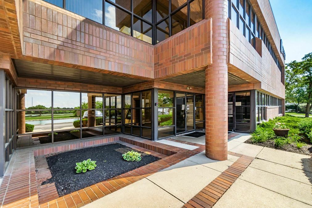 600 Lakeview Plaza Blvd Worthington, OH 43085
