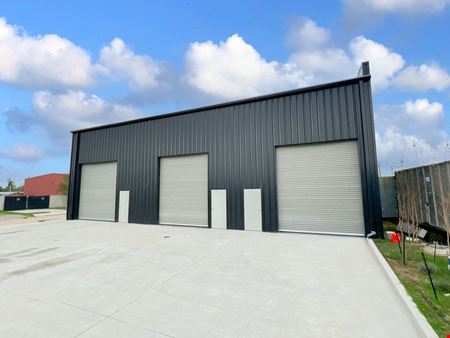 Industrial space for Rent at 2126 Greenwood St in Kenner